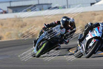 media/Dec-18-2022-SoCal Trackdays (Sun) [[8099a50955]]/Turn 4 (1pm)/